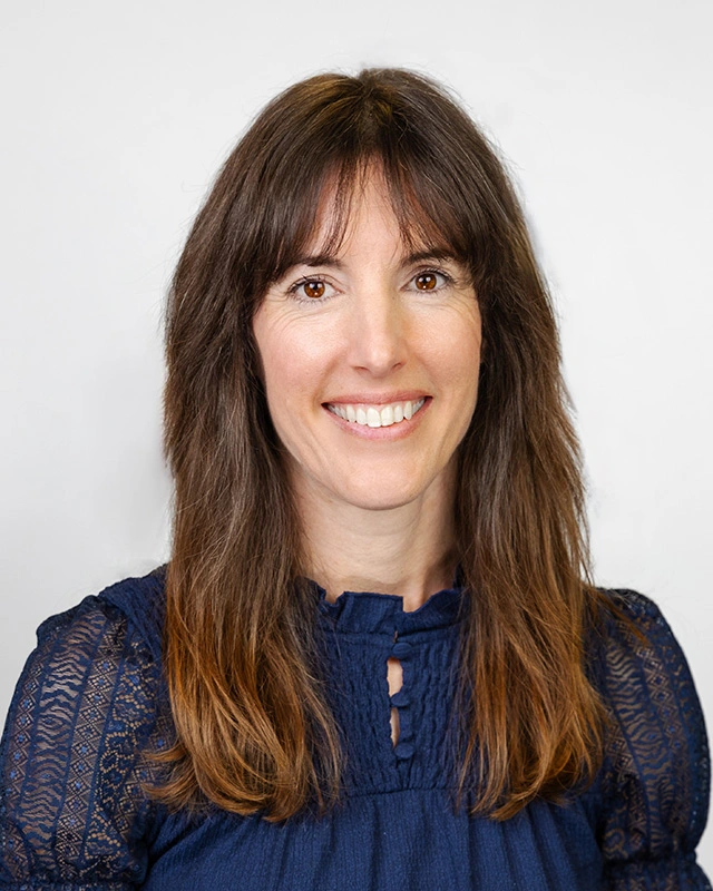 Eleni Chalmers photo