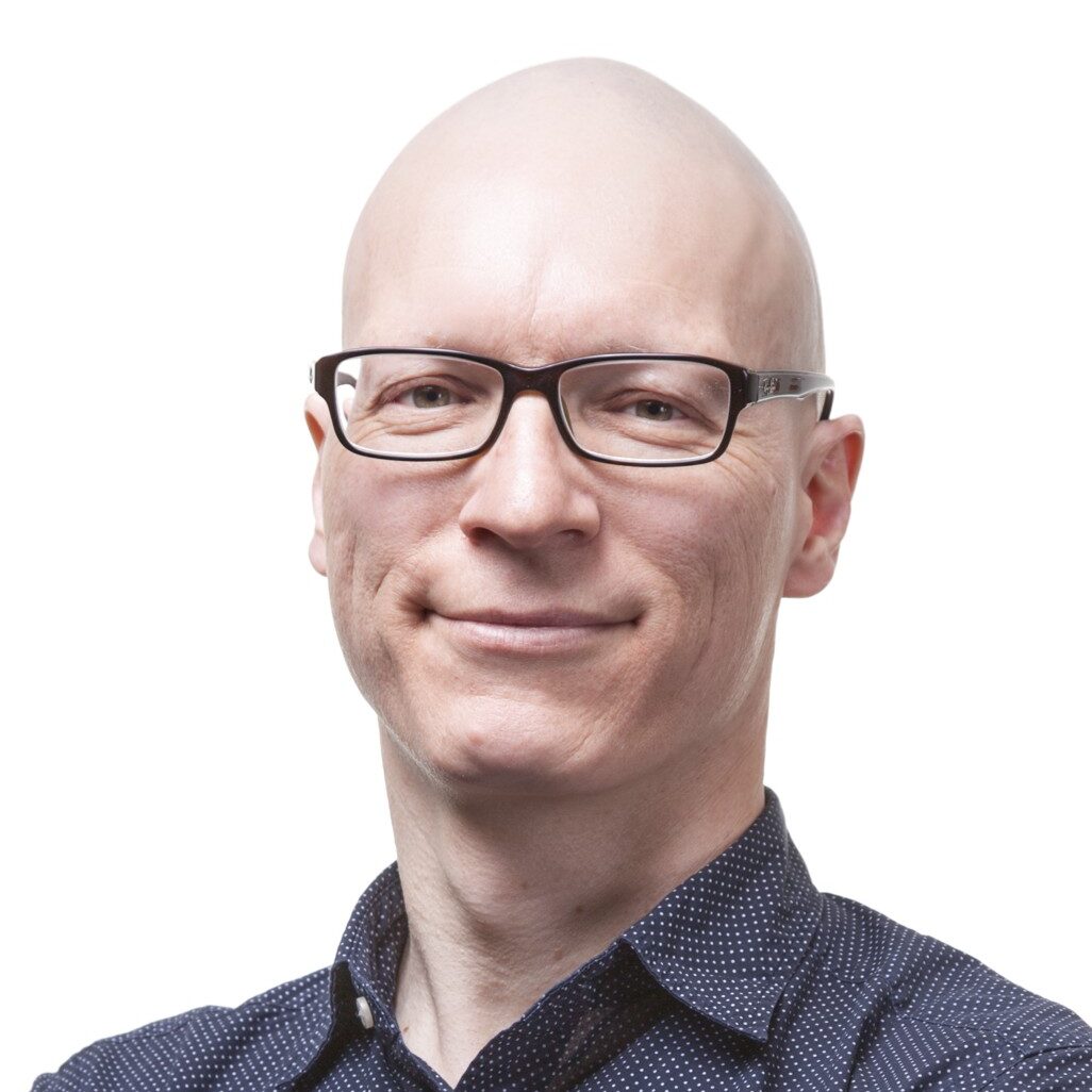 Derick Rousseau headshot - Dérick Rousseau (1)